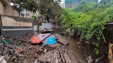 Undri wall collapse, Pune drainage issue, Mahalakshmi Vihar flooding,
