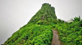 trek monsoon rain