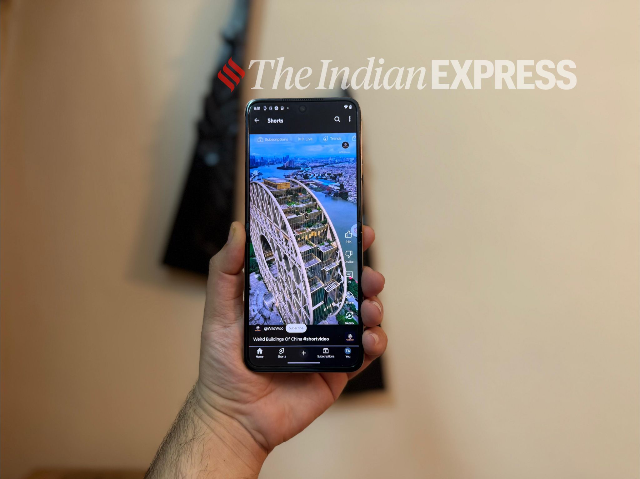 The Razr Ultra is an excellent flip-style phone with a 7-inch display when fully opened. 