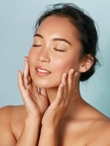 Youthful glow through food: Trainer-backed guide