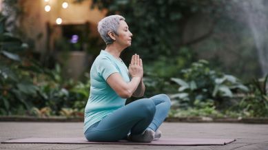 In people over 50 years of age who are moderately physically active, protein requirements range from 1 to 1.5 grams per kilogram of body weight per day.