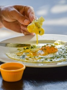 Health risks of consuming over 30 eggs daily for a month