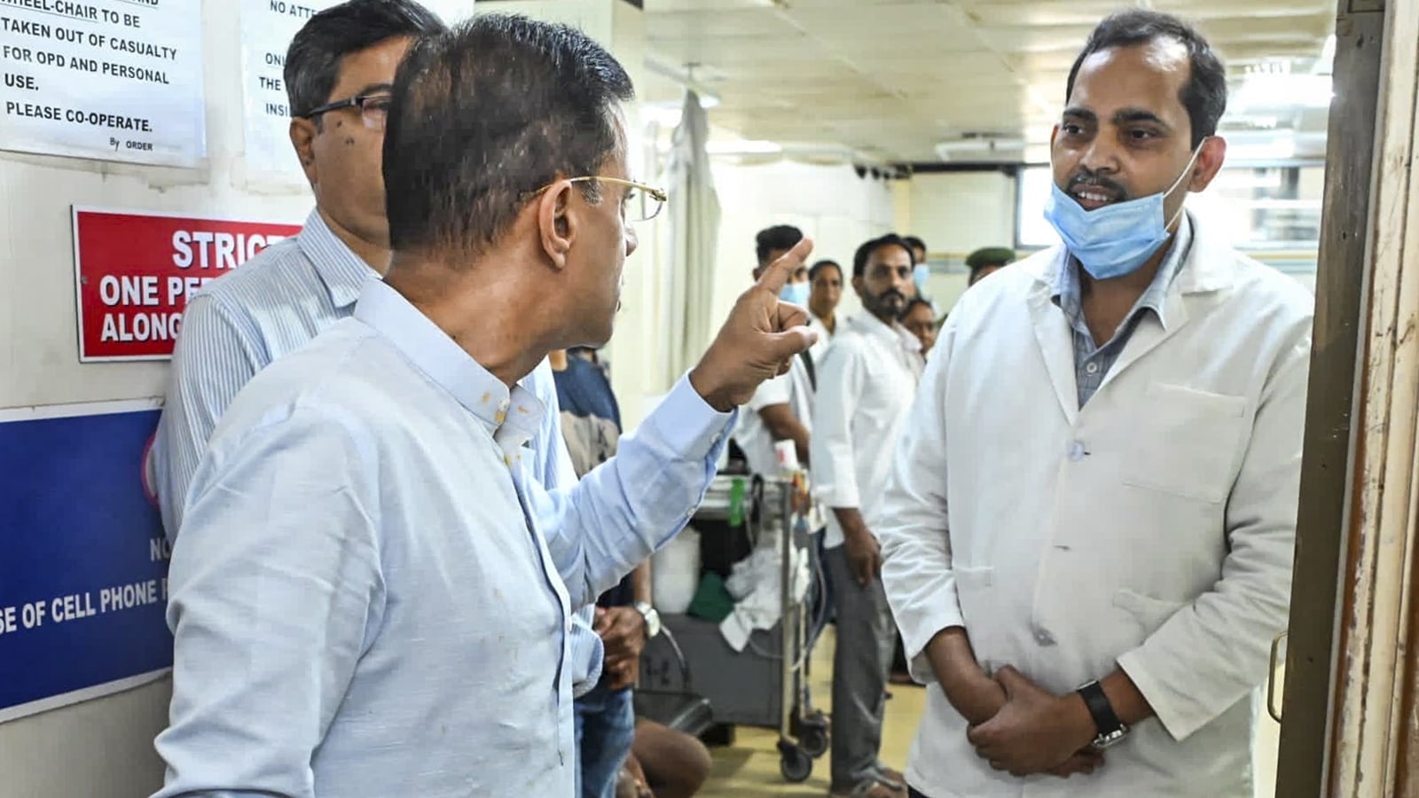 Goa CM says senior doctor won’t be suspended, speaks to minister who berated him in hospital