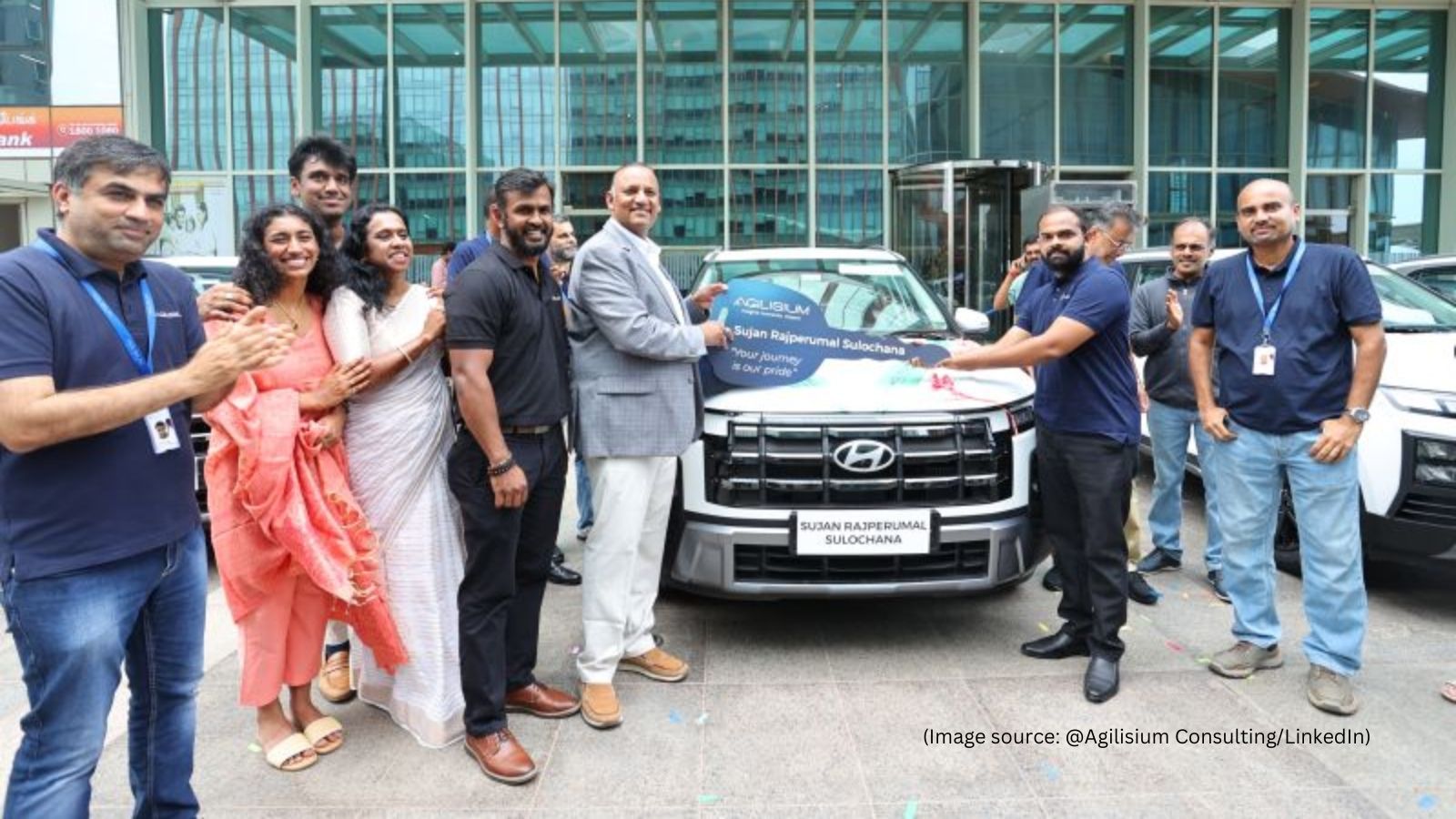 Chennai Tech Firm Gives SUVs to Long-Term Employees