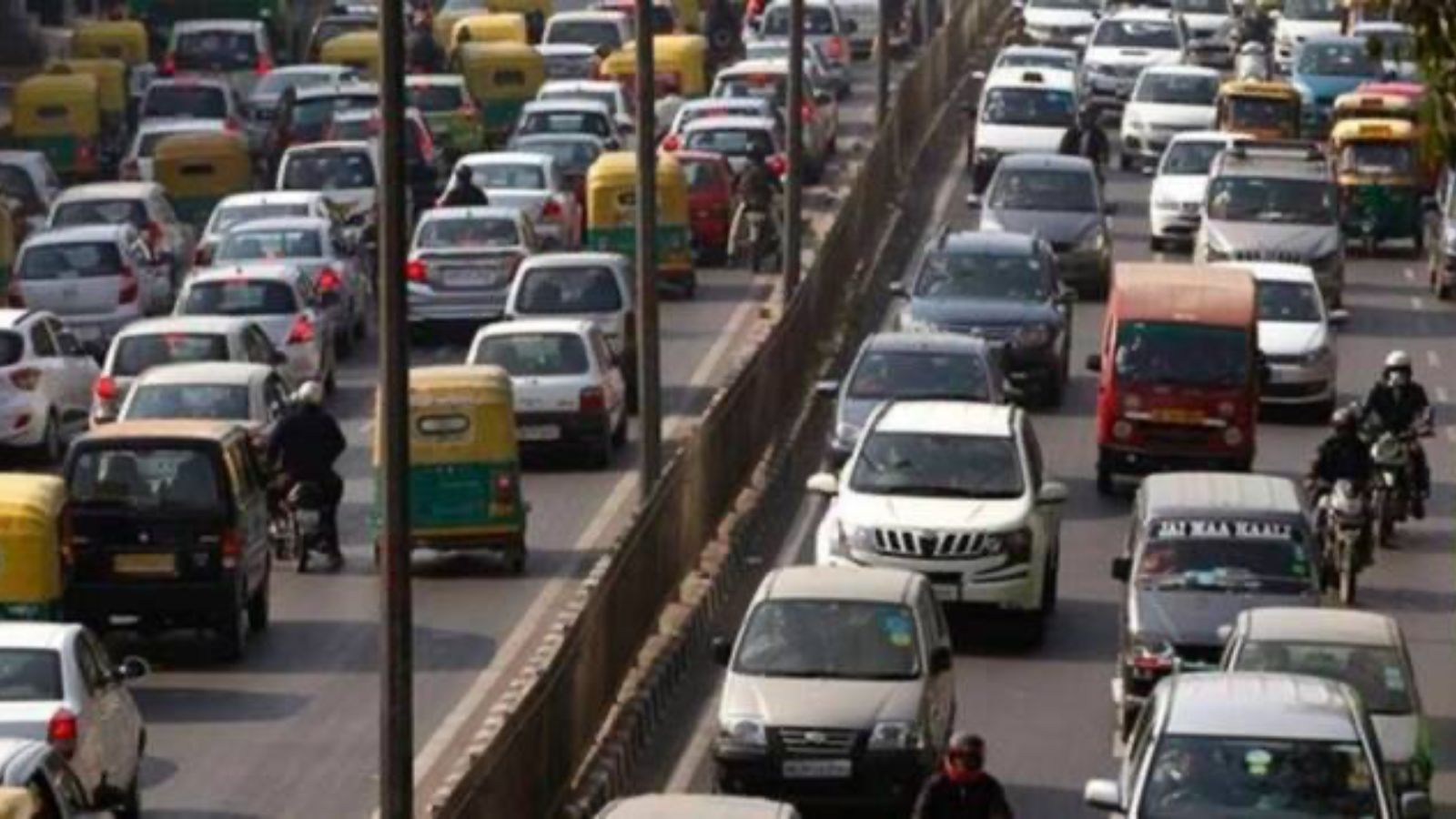 Traffic Jam: 15-km Stretch on Ahmedabad-Mumbai Highway