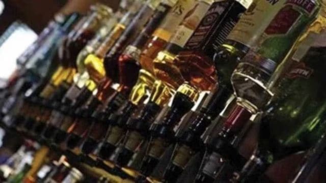 Liquor scam, Anti-Corruption Bureau, ex-IAS officer, Jharkhand
