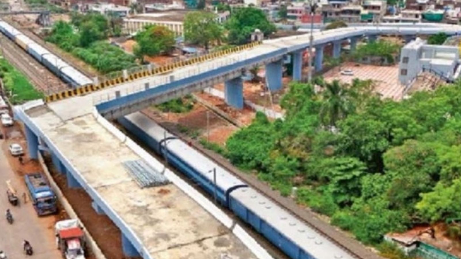 Bhopal Bridge: Inquiry into the 90-Degree Turn Design