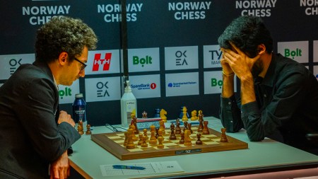 Fabiano Caruana takes on world champion Gukesh Dommaraju at the Norway Chess tournament. (PHOTO: Norway Chess via Roza Czarnota)