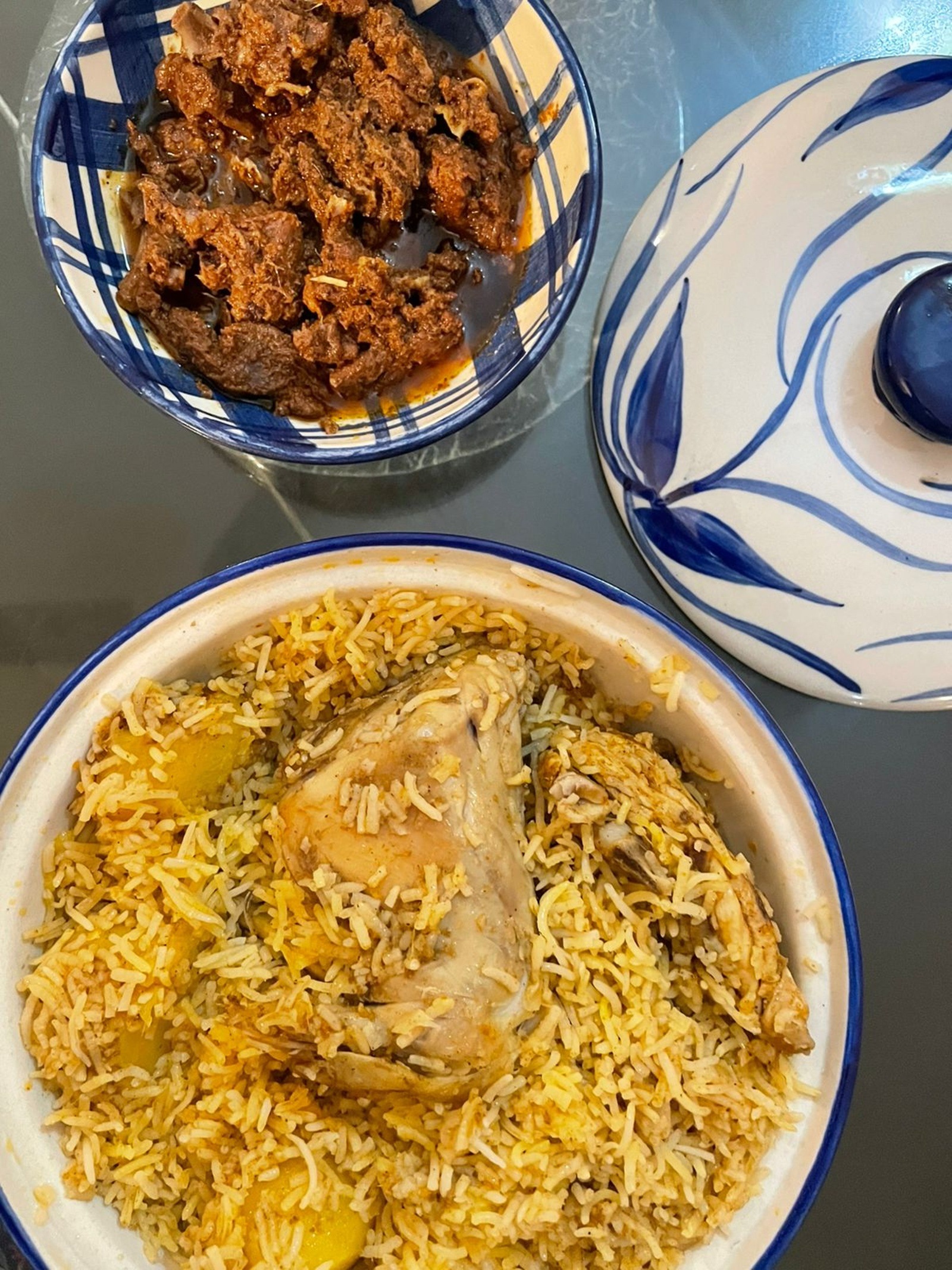 Founded in 1941, Shiraz makes the most delectable Kolkata-style biryani – very similar to Lucknowi biryani – that’s light, aromatic and always comes with a large potato cooked in the meat stock, a boiled egg, and perfectly spiced rice.