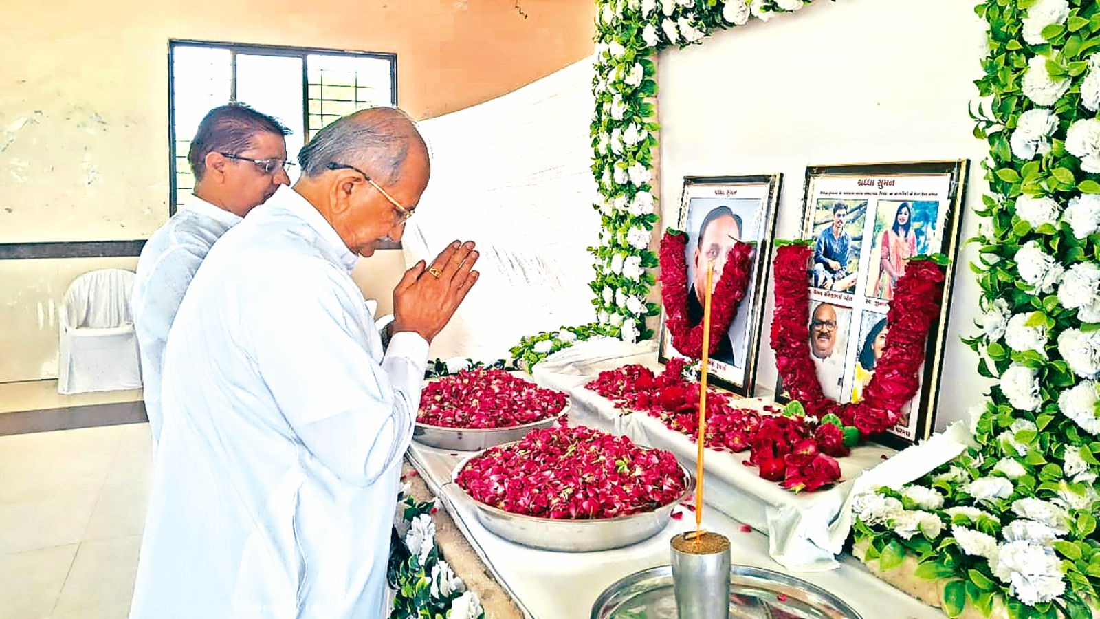 Gujarat Communities Hold Prayer Meets for Air India Crash Victims
