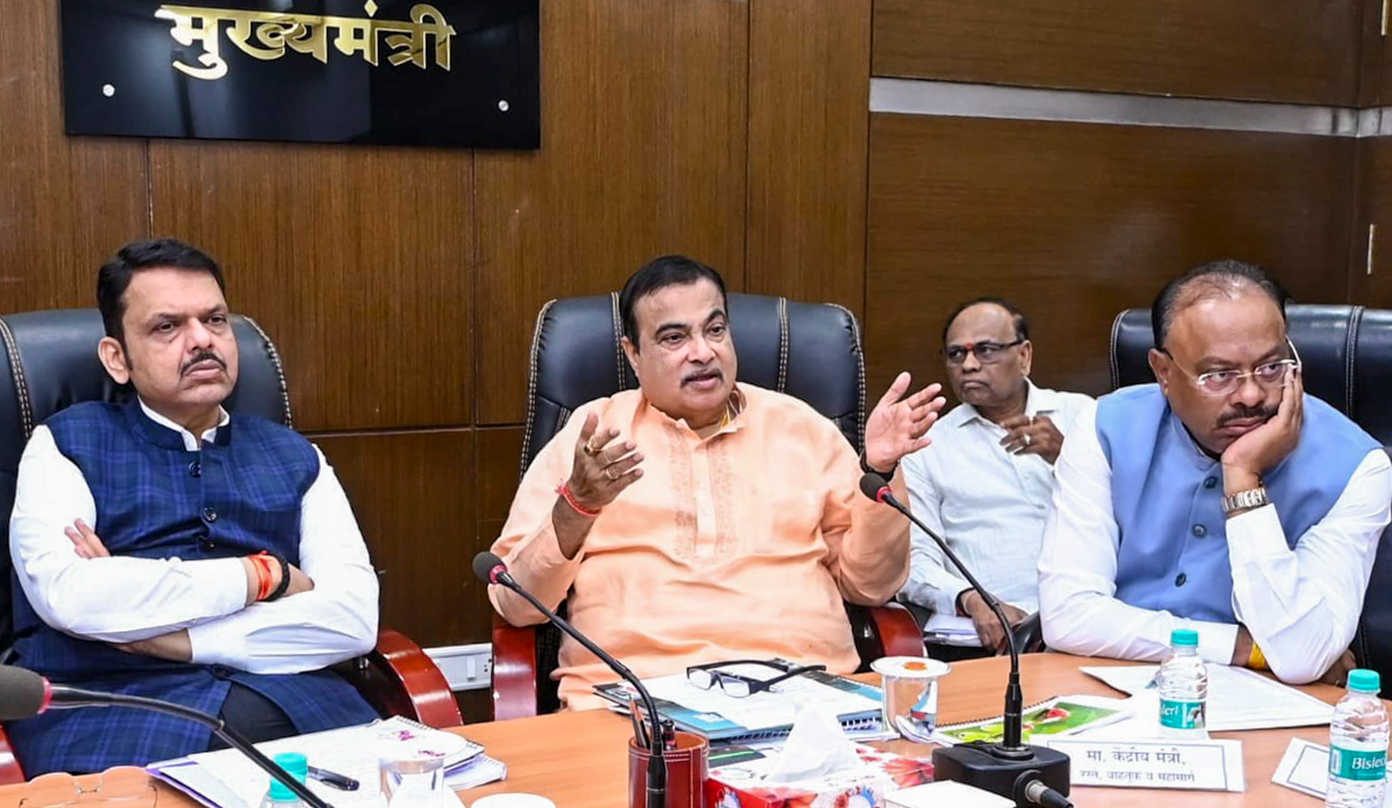 Stuck in Pune traffic, Union Road Minister Nitin Gadkari drops site visit for proposed tunnel