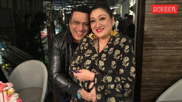 انتقدت Sunita Ahuja مؤخرًا "دائرة خاطئة" المحيط Govinda ، الأشخاص الذين وصفتهم بشكل غير مباشر بأنهم sycophants ، مما يشير إلى أنهم لعبوا دورًا مهمًا في سقوطه.