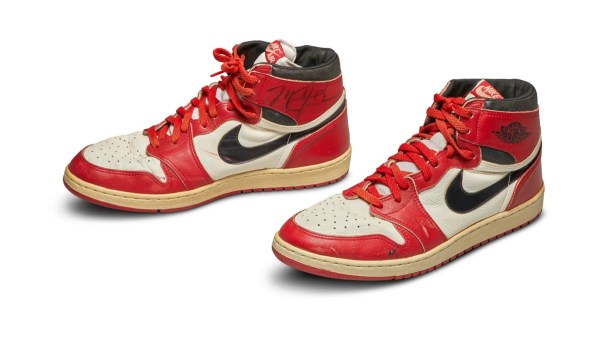 “Glass Shard” Air Jordan 1