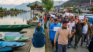 Citizens’ solidarity cannot become a shield to protect government from questions