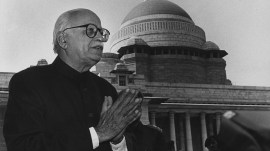 L K Advani was held at Bangalore Central jail during the Emergency