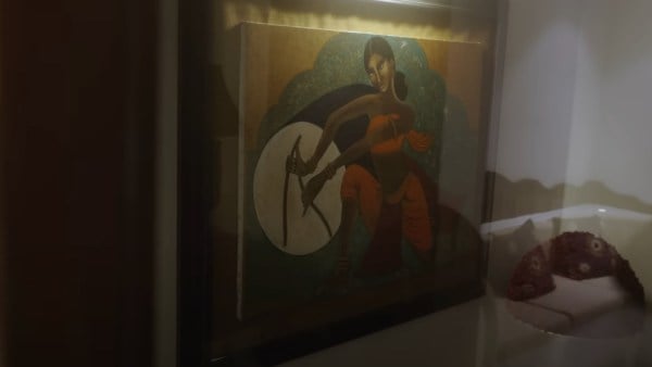 The house is decorated by paintings created by Sridevi herself. (Pic: Vogue/YT)