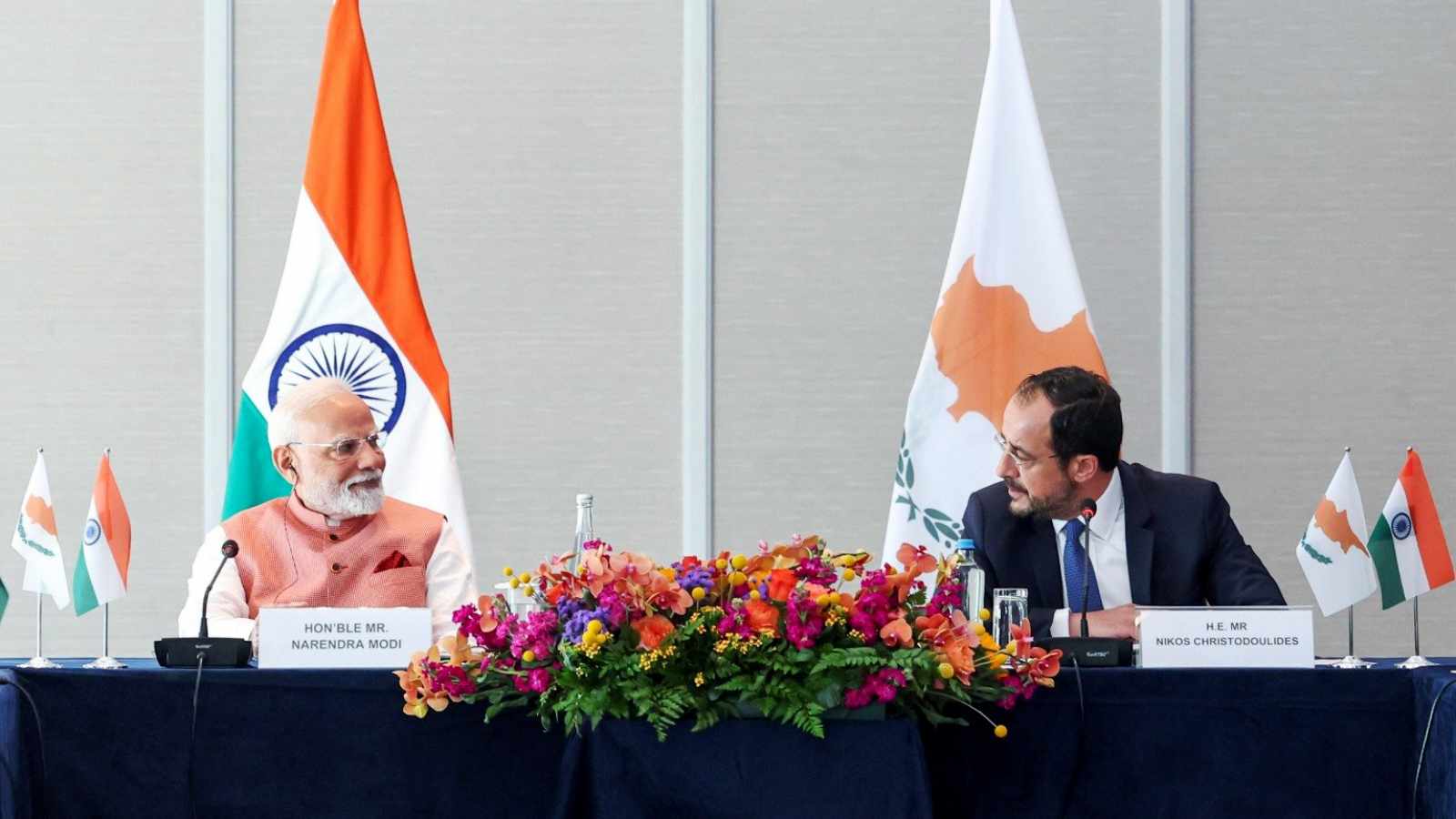 naRENDRA MODI, CYPRUS