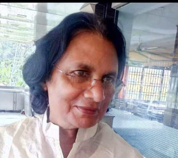 Ravindra Bharti was arrested mainly for his poem titled 'Ek Aadmi Ne Utha Rakha Hai Aam Aadmi Ka Sawal', which featured very prominently on posters during the JP Movement.