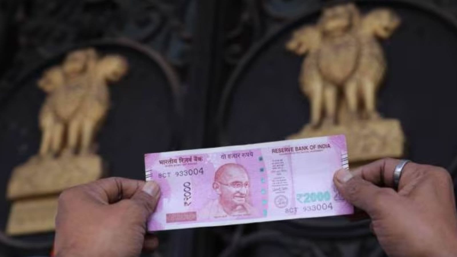 Rs 6,181 crore worth Rs 2,000 notes yet to return to RBI | Business ...