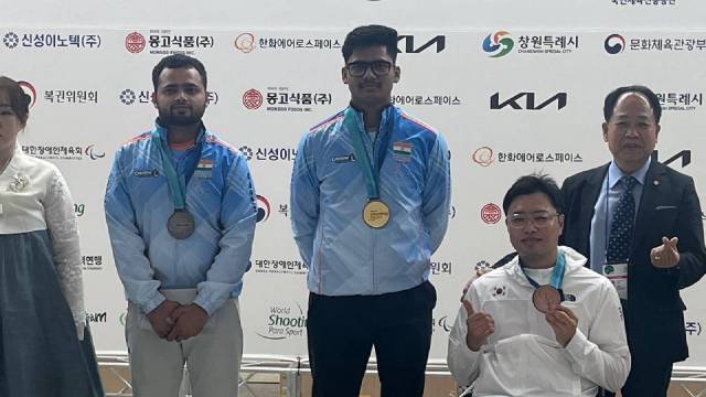 Rudransh Khandelwal medal