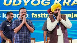 Punjab Chief Minister Bhagwant Mann and AAP national convener Arvind Kejriwal during the launch of 'Fast Track Punjab' portal, in Mohali. (@ArvindKejriwal via PTI Photo)