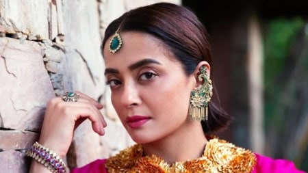 Surveen Chawla recalled an incident where a director tried to kiss her