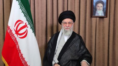 Khamenei iran warning US Israel