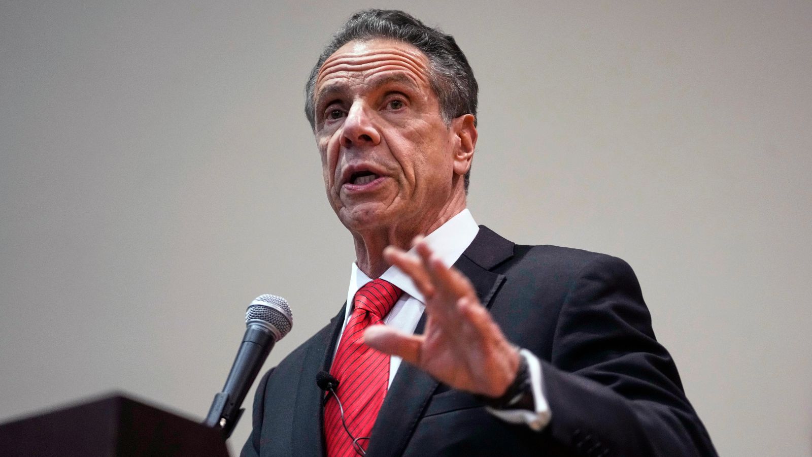 Andrew Cuomo tries to make prostitution an issue in mayor’s race