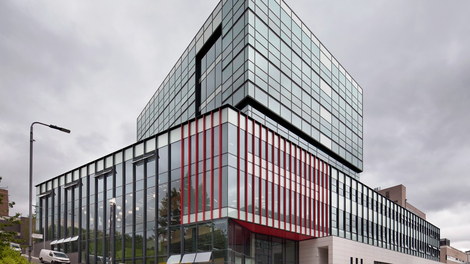 University of Strathclyde to offer £7,000 international masters scholarship in Physics