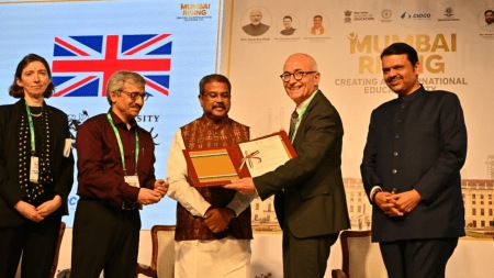 Vice Chancellor Prof Charlie Jeffery reciving the Letter of Intent (LoI) from the UGC in Mumbai (Photo: University of York)