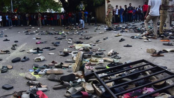 IPL Bengaluru Stampede: Four Arrested After 11 Fans Die in Stadium Chaos 4 At least 11 dead in stampede at Bengaluru stadium as RCB's IPL victory celebrations turn tragic | Bangalore News - The Indian Express