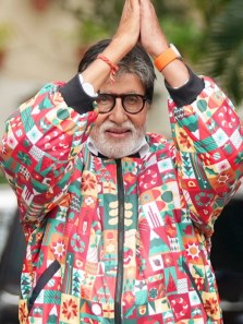 Emotional Amitabh Bachchan shares photo of sea of fans outside Jalsa: ‘A huge debt’