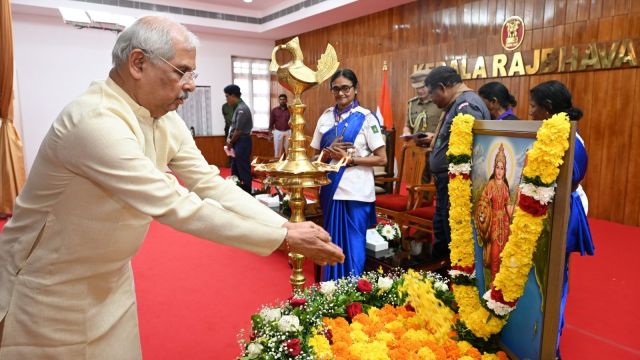 Kerala Governor vs CPI(M) government, V Sivankutty Bharat Mata controversy, Kerala school syllabus Governor powers,