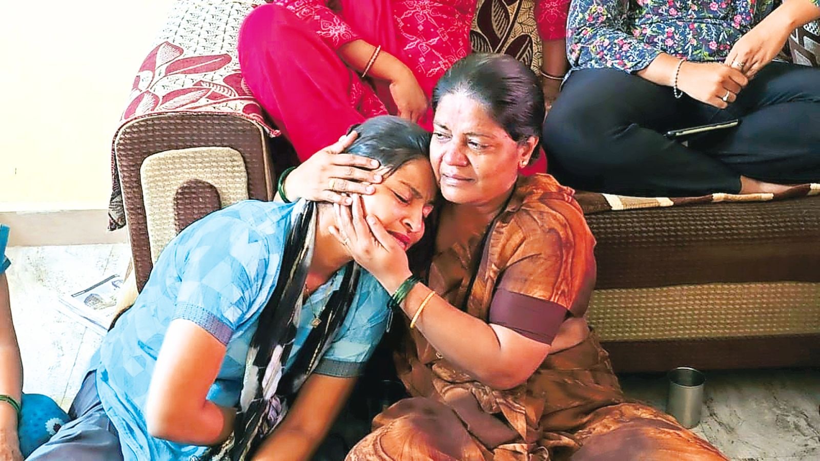 Gujarat NRI belt mourns plane crash victims, impacts foreign dreams