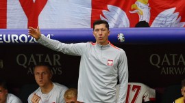 Robert Lewandowski resigned from international football on Sunday after a clash with Poland coach Michal Probierz. (Reuters)