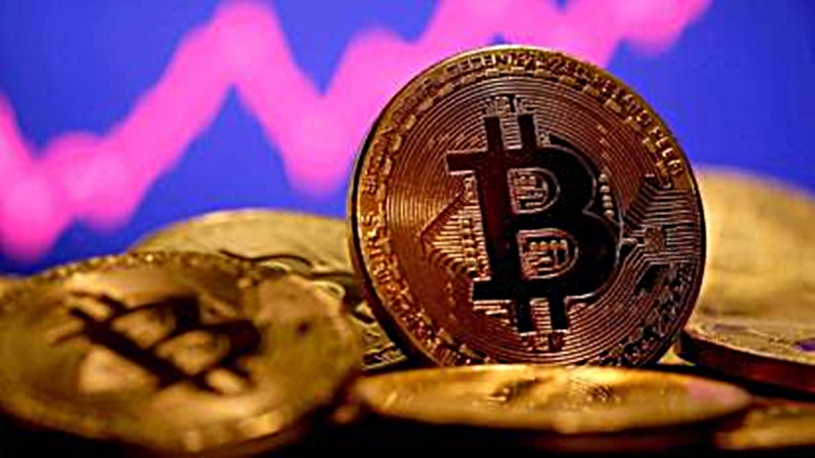 Bengaluru businessman robbed of Rs 2 crore cash while attempting conversion to cryptocurrency, 2 arrested