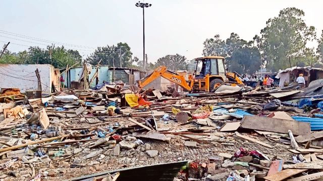 Illegal shanties, Adarsh Colony Illegal shanties, Adarsh Colony, Illegal shanties in Adarsh Colony, Indian express news, current affairs