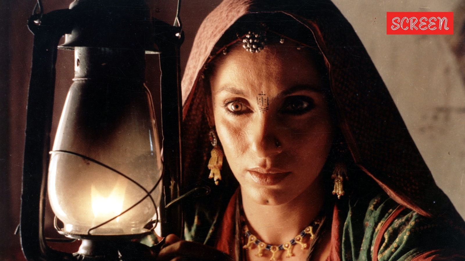 20 years after Bobby, ‘unlucky’ Rudaali changed Dimple Kapadia’s fortune; broke the idea of ‘glamorous’ heroine and established her as an actor