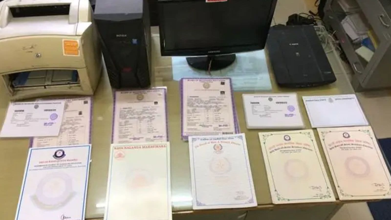 Fake degree racket running from coaching centres in Delhi busted, 5 held