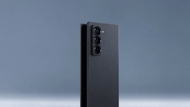 The Galaxy Z Fold 7 is rumoured to get a 200MP primary camera.