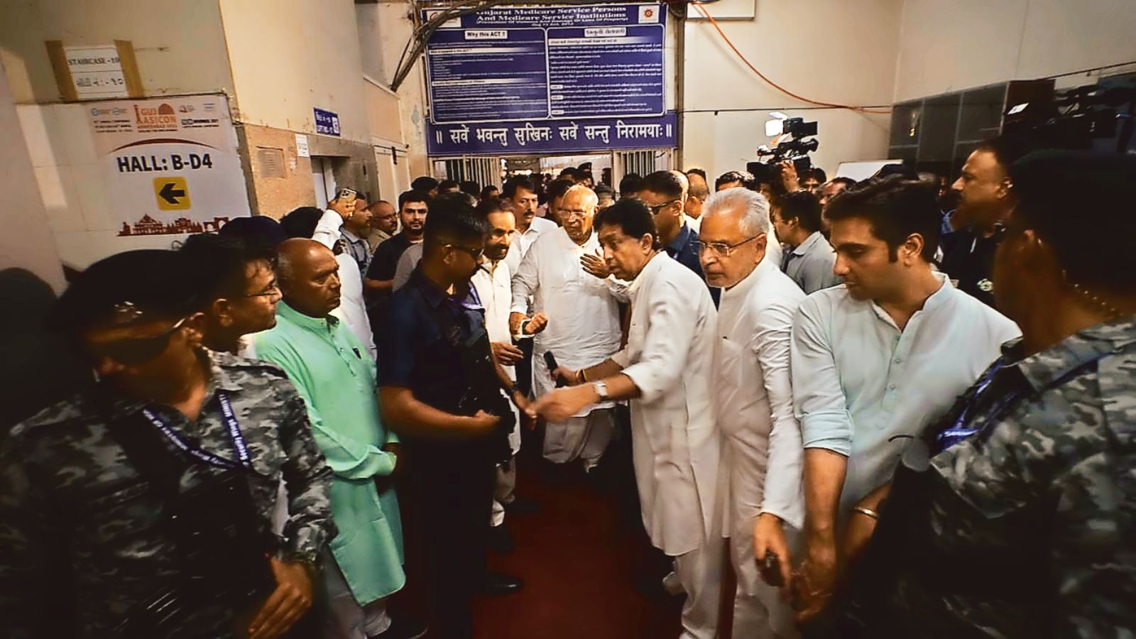 Mallikarjun Kharge, ahmedabad plane crash, Air India crash, air india, plane crash, plane crash ahmedabad, air india crash, air india plane crash, ahmedabad, air india flight crash, plane crash in ahmedabad, plane crash news, ahmedabad flight crash, ahmedabad news, ahmedabad plane crash today, air india news, plane crash today, air india flight, flight crash, ai171, air india crash today, latest news, ahmedabad flight, ahmedabad airport, live news, ahmedabad crash, air india plane crash today, ahmedabad to london flight, air india ahmedabad, air india share price, air india plane, ahemdabad plane crash, airindia, gujarat plane crash, meghaninagar, breaking news, ahmedabad news today, airplane crash, flight crash news