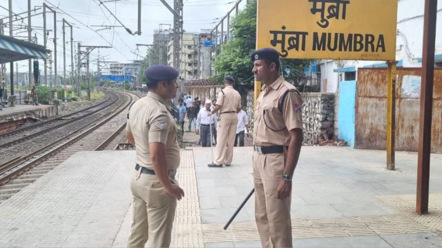 Thane train tragedy