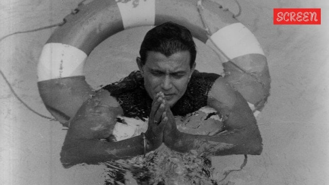 أصبح Mithun Chakraborty نجمًا في الثمانينات من القرن الماضي مع راقص الديسكو