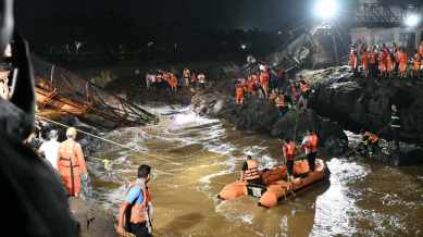 Pune bridge collpase rescue operations