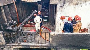 Rohini building fire, Rohini building fire death, Rohini building housing 3 plastic factories catches fire, plastic factories catches fire, delhi news, India news, Indian express, current affairs