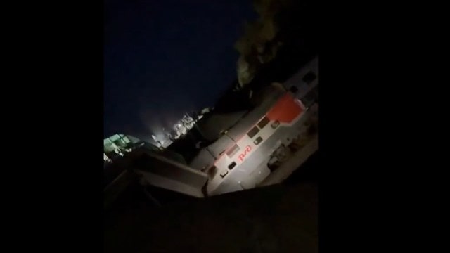 russia, train, bridge collapse