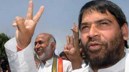 Sadhu Yadav files defamation suit against author, files defamation suit against Mrityunjay Sharma, Mrityunjay Sharma, Sadhu Yadav, Bihar Assembly elections, defamation case, Indian express news, current affairs