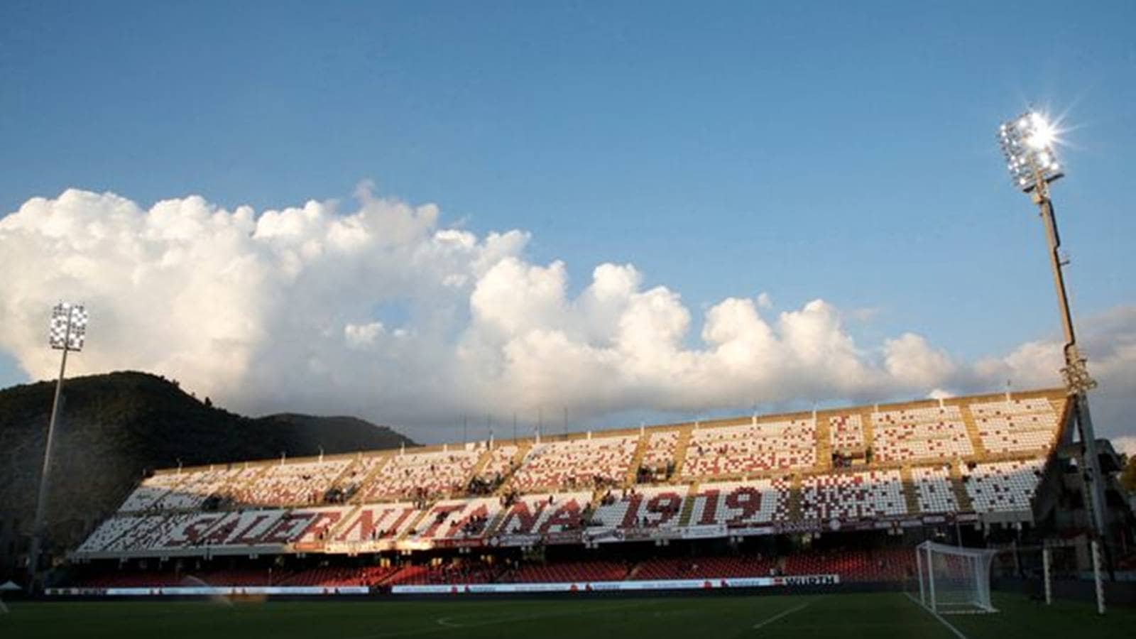 21 members of Italian football club hospitalised after food poisoning