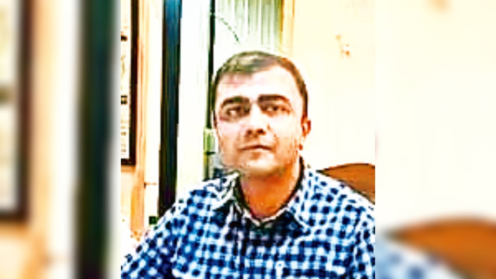 ‘Bribery’ row: Suspended IAS officer served chargesheet by UP govt