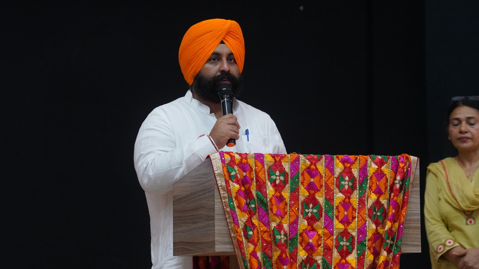 Excess fee charged by School of Eminence: Minister Bains assures action